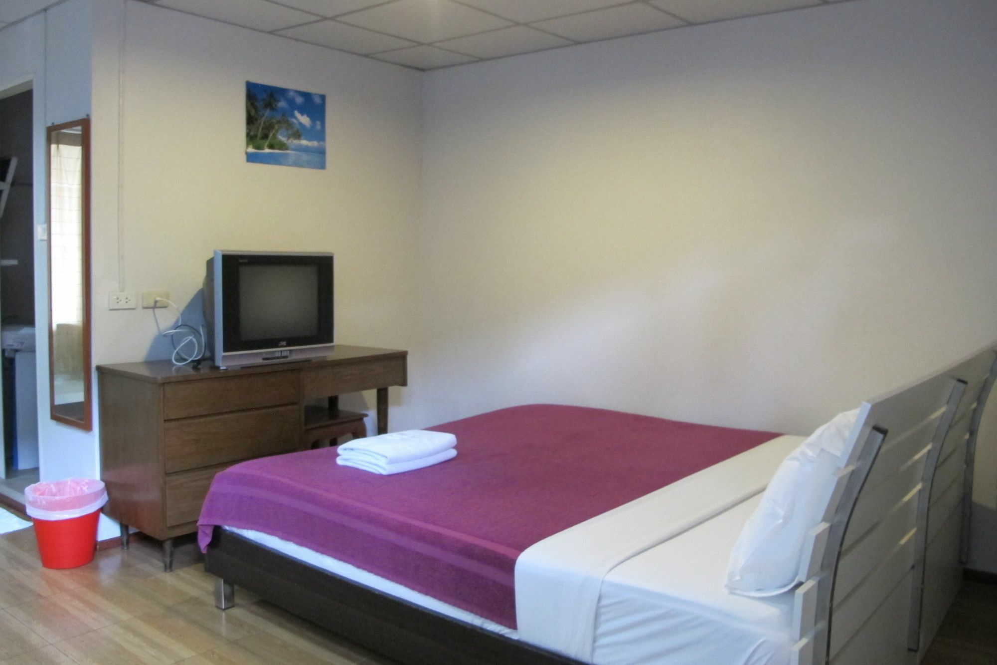 Samchai Hotel Si Racha Εξωτερικό φωτογραφία