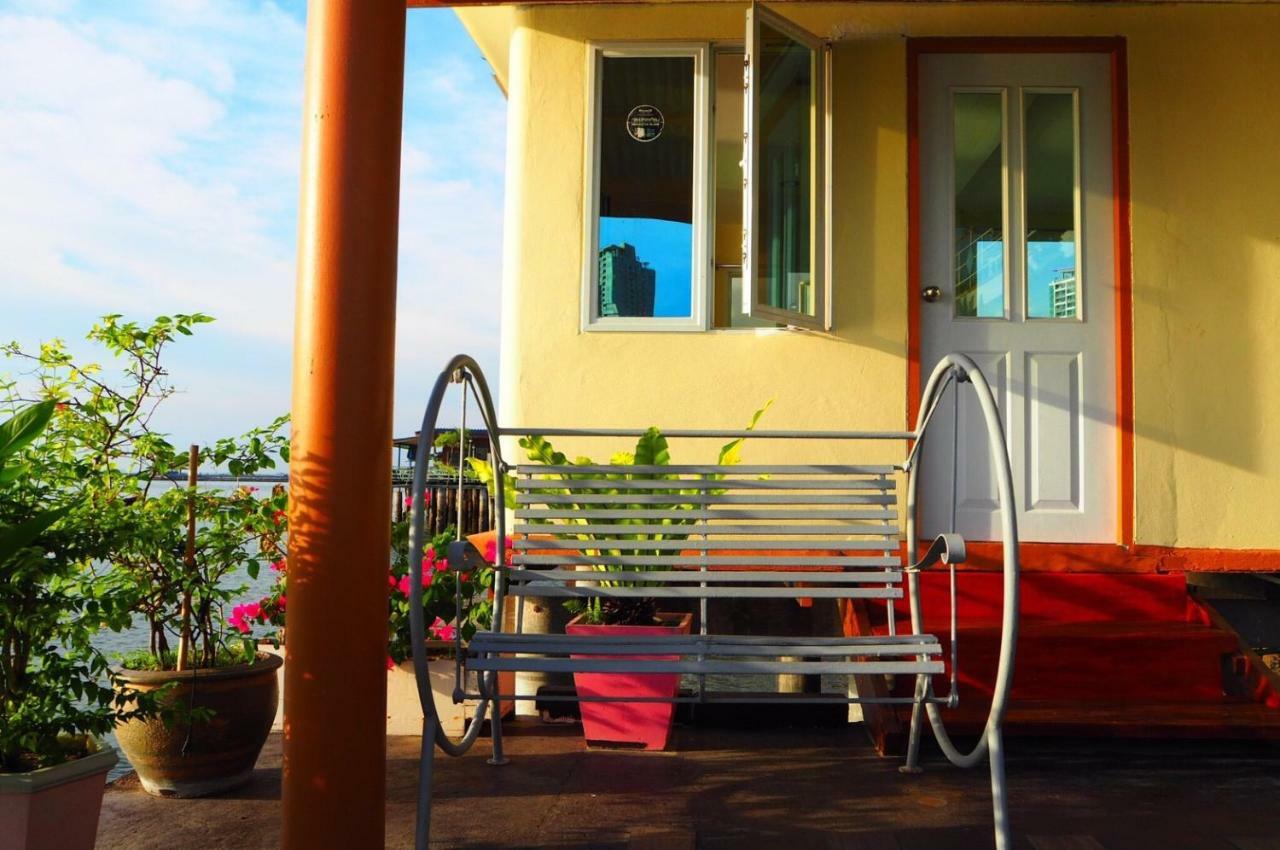 Samchai Hotel Si Racha Εξωτερικό φωτογραφία