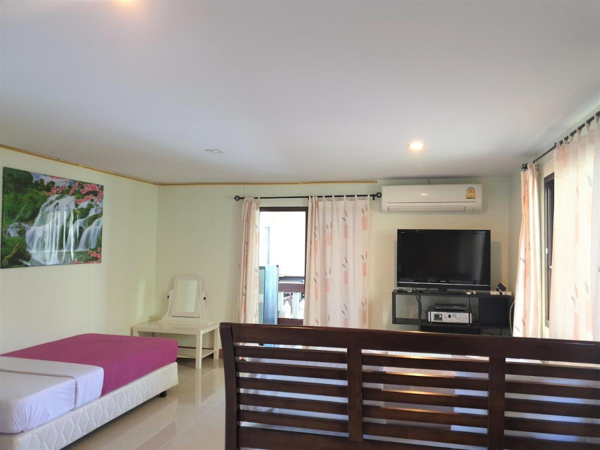 Samchai Hotel Si Racha Εξωτερικό φωτογραφία