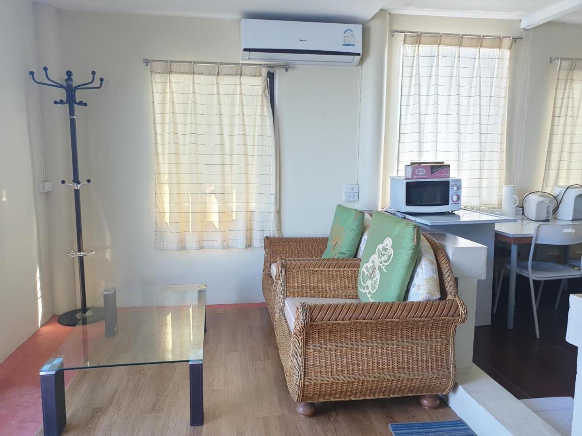 Samchai Hotel Si Racha Εξωτερικό φωτογραφία