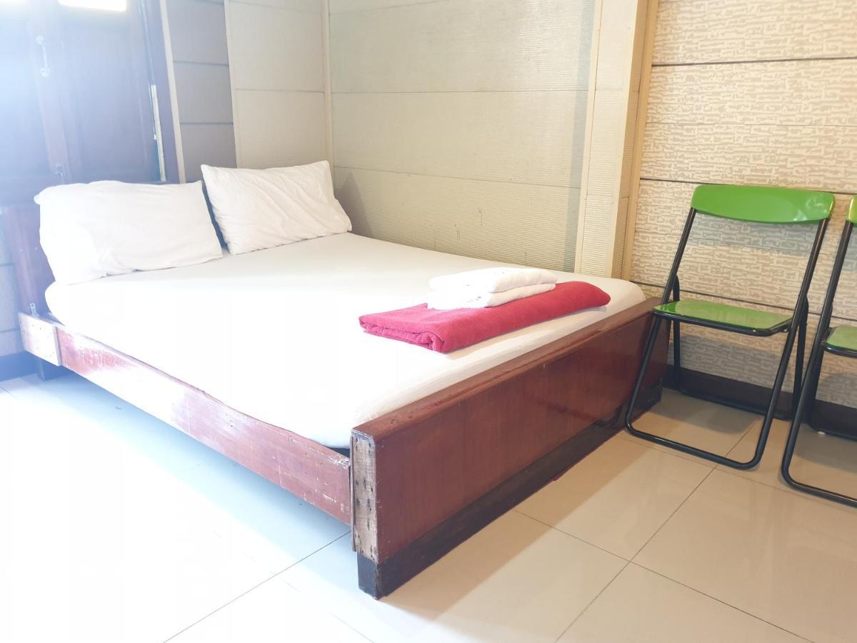 Samchai Hotel Si Racha Εξωτερικό φωτογραφία